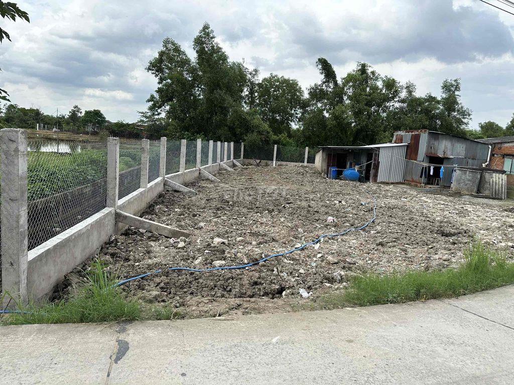 Bán đất mặt tiền đường kênh cầu đen-Xã phước lý mới,cũ là xã phước hâu