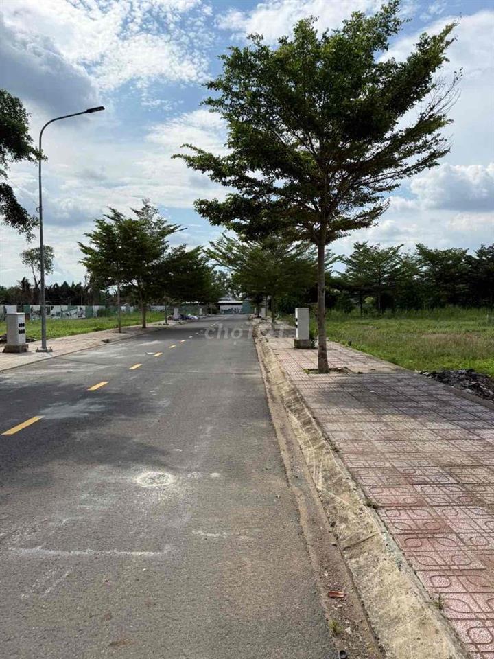 Bán đất thổ cử Bến Lức