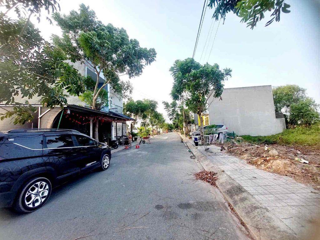 Bán đất giá rẻ 4-14 sổ hồng riêng giá 770 triệu
