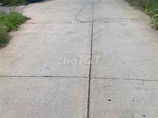 Bán đất gấp giá rẻ ở Đức Hoà Long An