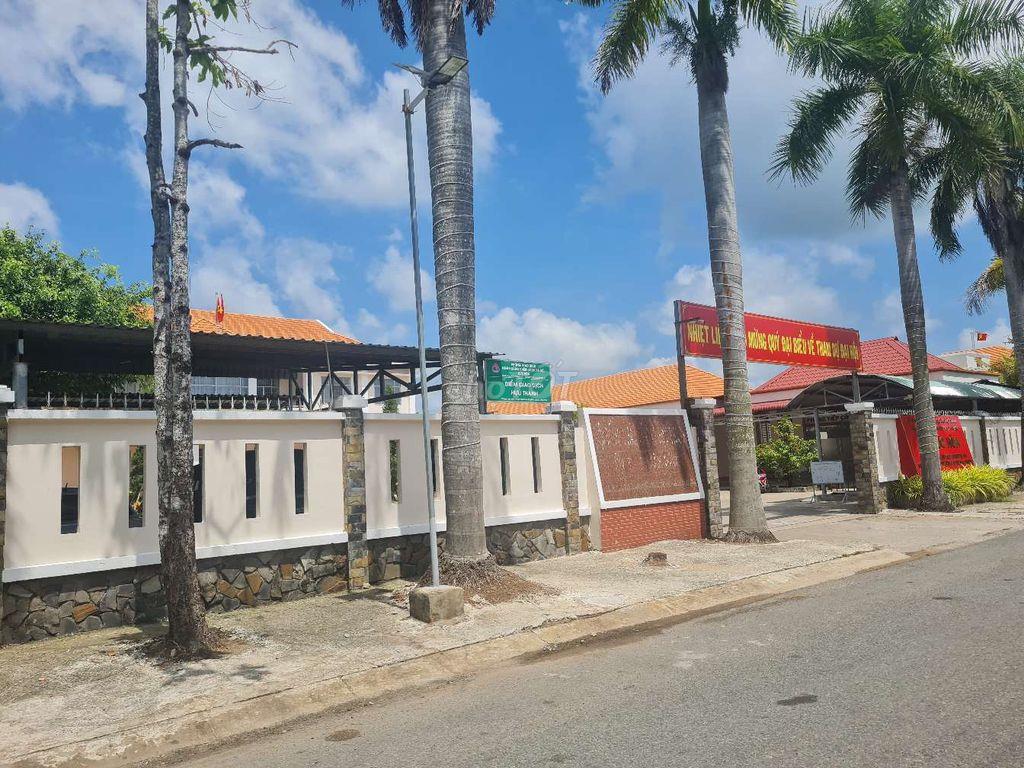 Bán đất KDC Tân Đức Chính chủ 125m2 thổ cư 100% đường nhựa 6m