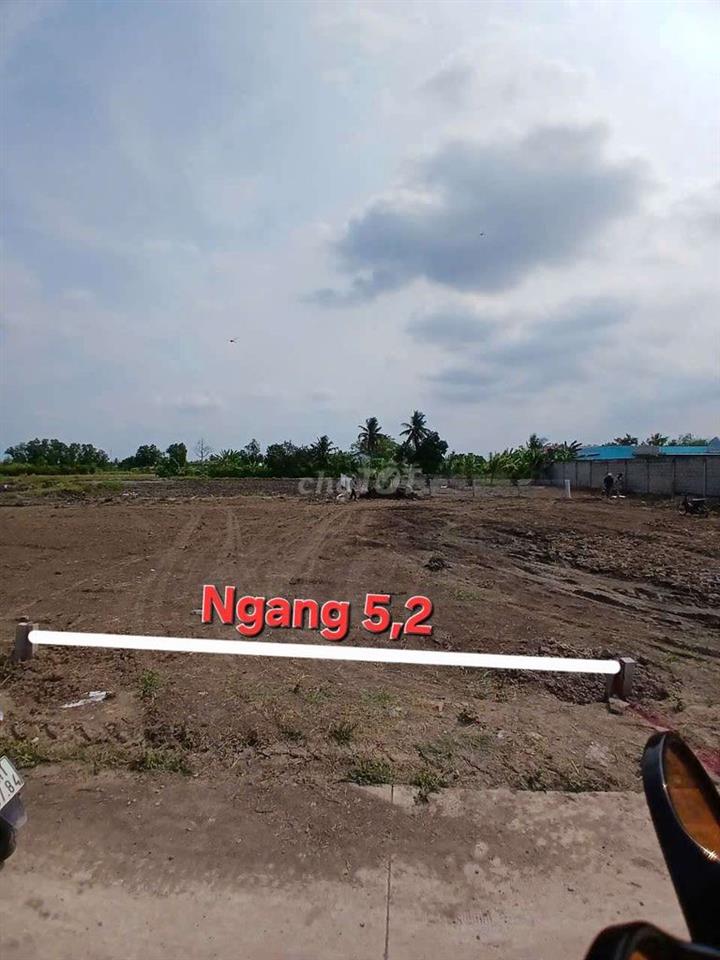 Bán gấp đất mặt tiền Nguyễn Thị Điểm huyện Tân Trụ tỉnh Long An
