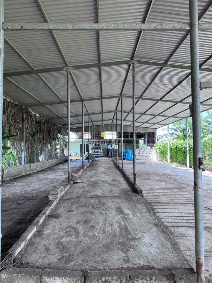 cho thuê 12.000 m2 đất vườn có 700 m2 nhà MT đường Dương thị ngọc Hoa