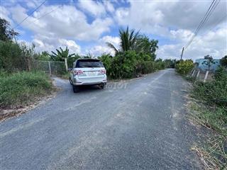 cho thuê 12.000 m2 đất vườn có 700 m2 nhà MT đường Dương thị ngọc Hoa