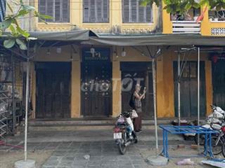 cần bán nhà phố cổ Hội An