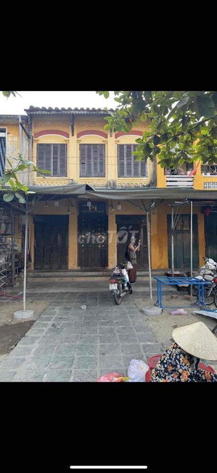 cần bán nhà phố cổ Hội An