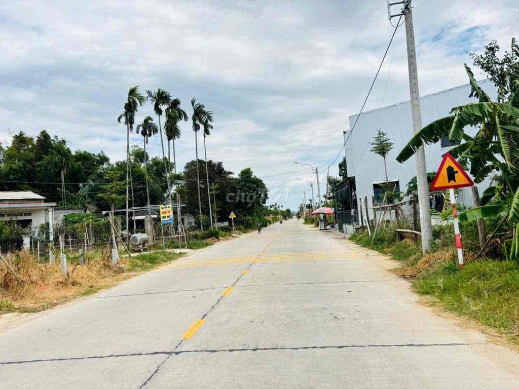 Lô 299triệu diện tích 125m2 full đất ở