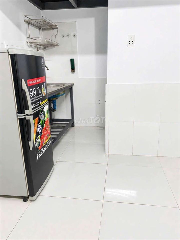 Trọ gác lững Sát cổng KCN Điện Ngọc Trường Hành chính công