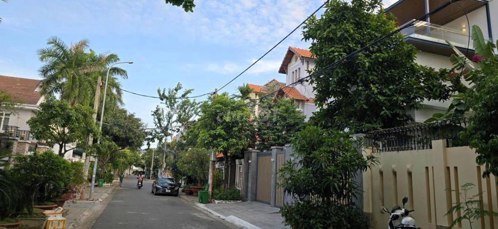 BÁN BIỆT THỰ 3 TẦNG KHU PHƯƠNG NAM BÃI SAU VŨNG TÀU - 25 TỶ