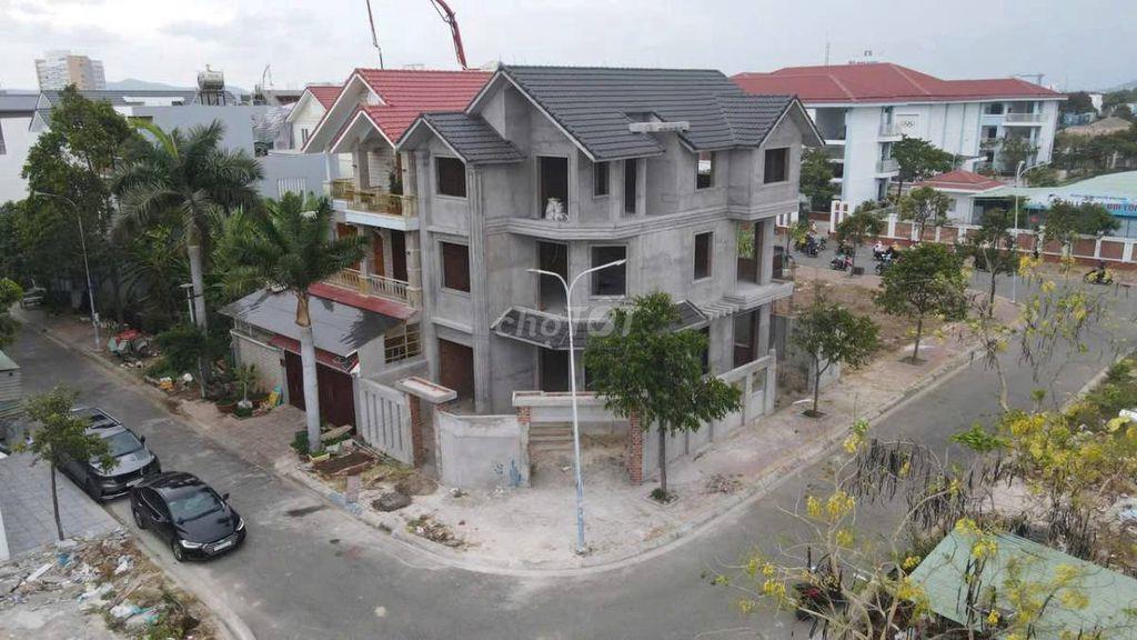 BÁN BIỆT THỰ 3 TẦNG, SỔ HỒNG KHU PHƯỚC SƠN - CẠNH MEGA VŨNG TÀU