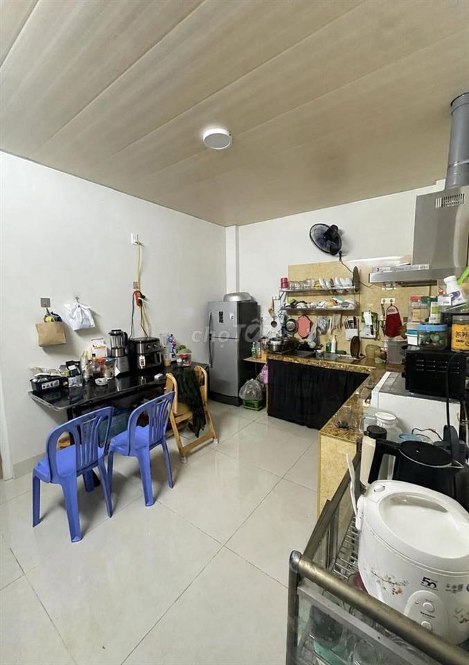Bán nhà hẻm 98m2 hẻm 176 trương công định vũng tàu