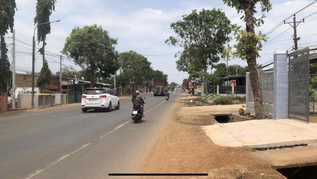 nhà mặt tiền quốc lộ 56