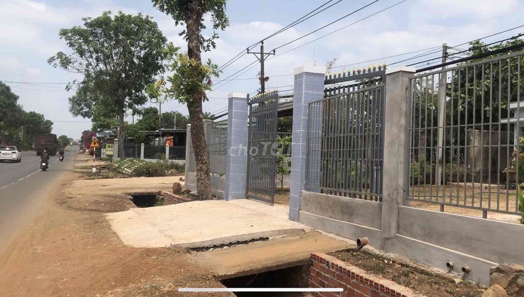 nhà mặt tiền quốc lộ 56
