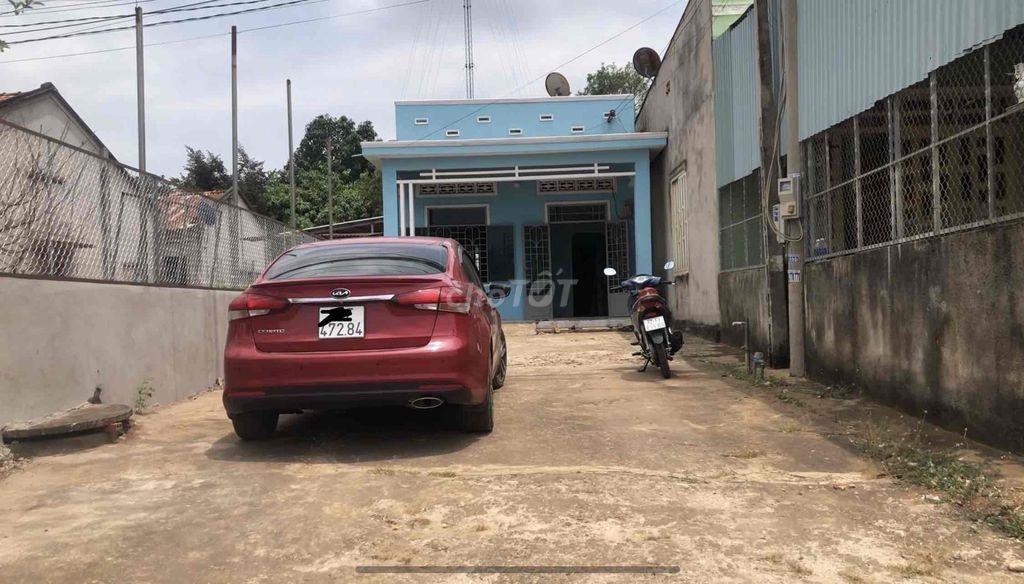 nhà mặt tiền quốc lộ 56