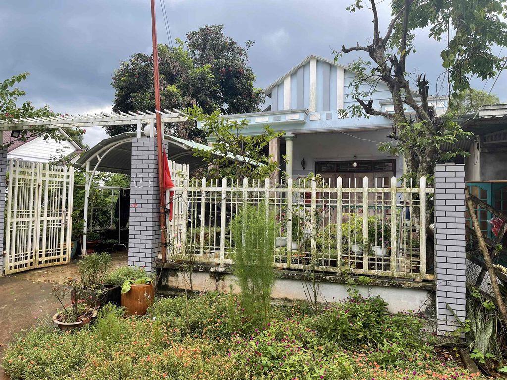 bán đất kèm nhà