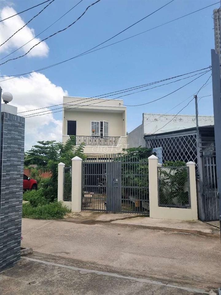 nhà hẻm xe tải 