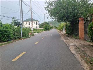 nhà hẻm xe tải 