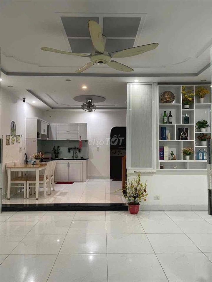 Bán nhà đường 30/4