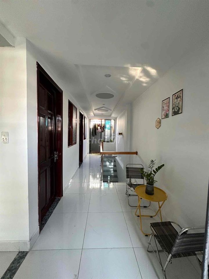 Bán nhà đường 30/4