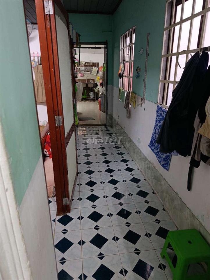 nhà cấp 4 cần bán