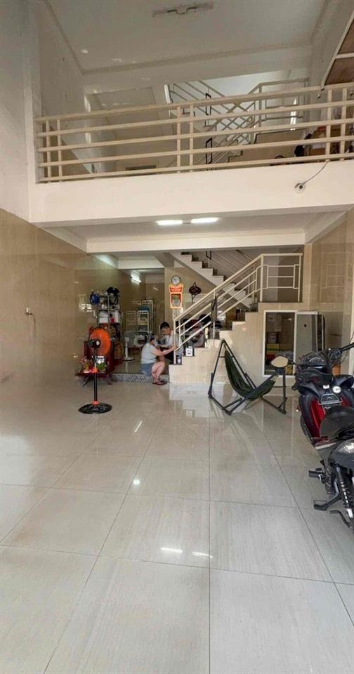 BÁN NHÀ MẶT TIỀN QL55 FULL THỔ CƯ (GIÁ TL)