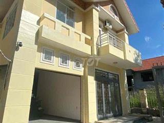 cho thuê biệt thự 5pn gần chợ  Tóc Tiên