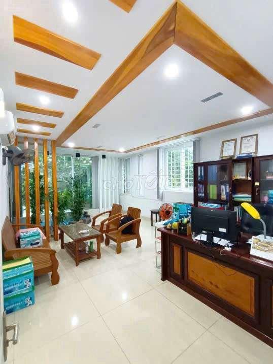 bán nhà 2 mặt tiền