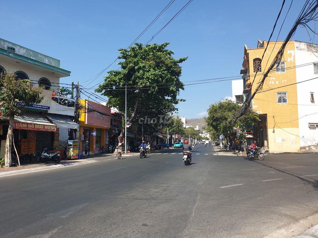 Cho thuê căn góc 2 mặt tiền đường Nguyễn An Ninh, Vũng Tàu