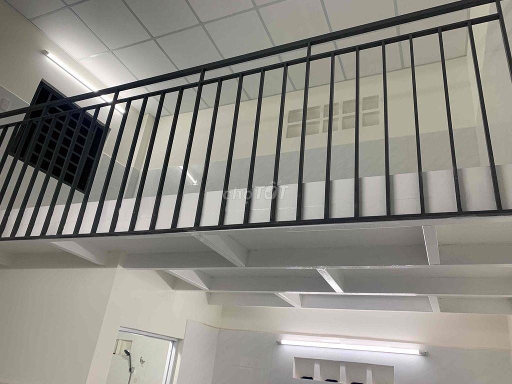 CHÍNH CHỦ - PHÒNG CAO THOÁNG MÁT, GÁC ỐP FULL ĐI LẠI THOẢI MÁI