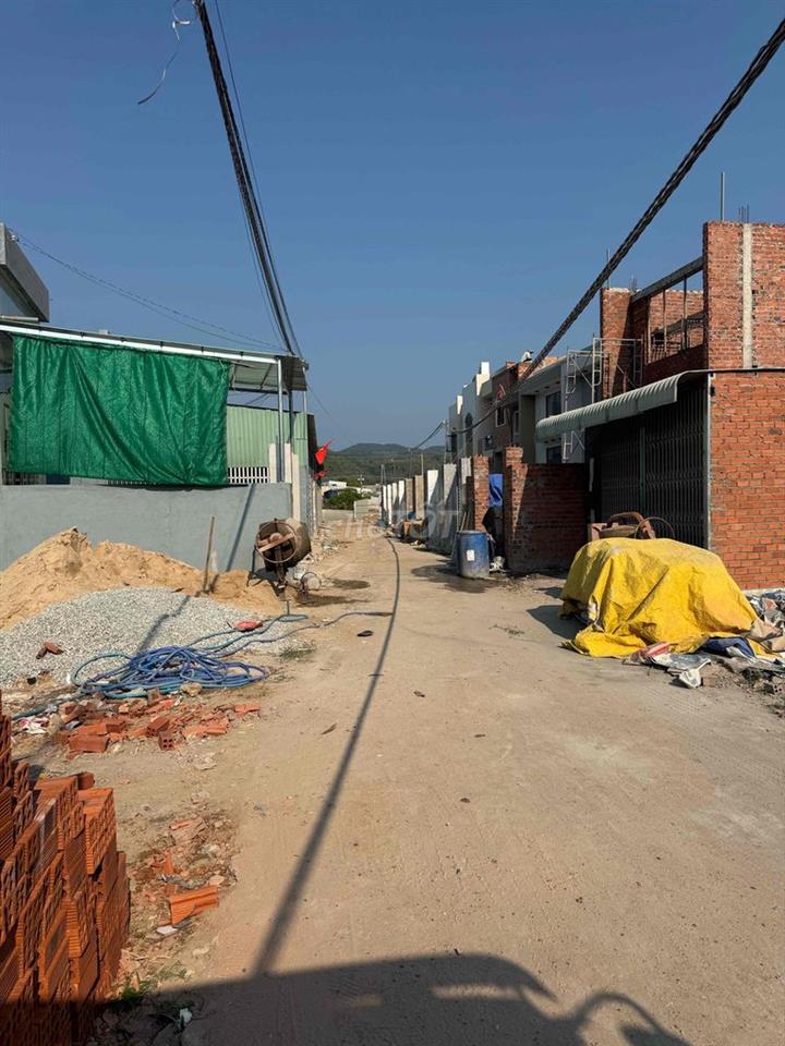Bán đất thổ cư lô góc