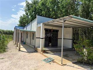 Chính chủ bán đất 1.040m² có nhà cấp 4 mới xây