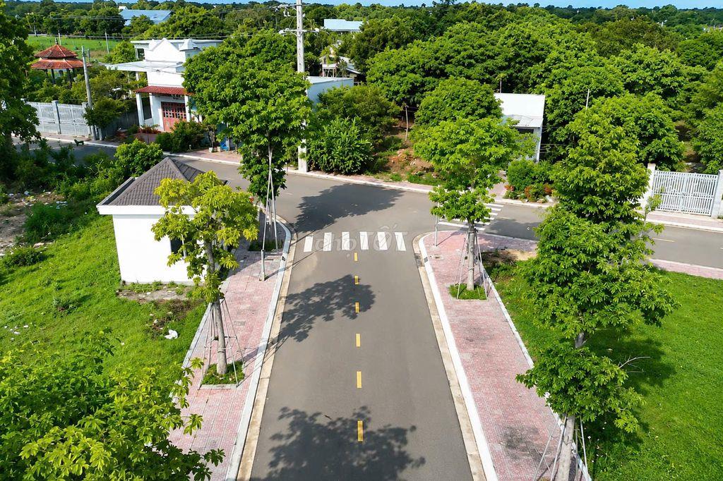Còn 2 lô cuối 110m² giá 850 triệu/lô liền kề 2 khu công nghiệp lớn