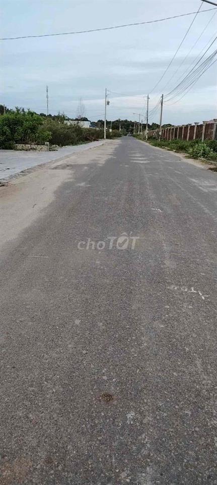 đất bán khu du lịch hồ tràm