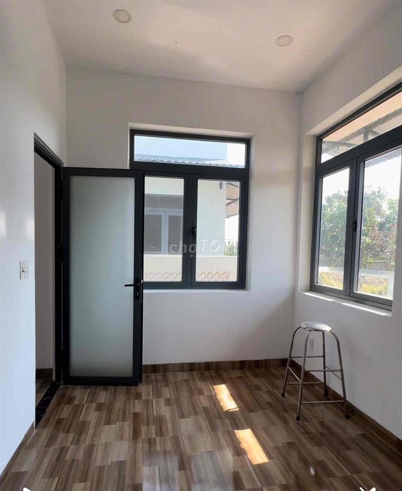 BÁN ĐẤT TẶNG NHÀ VƯỜN
