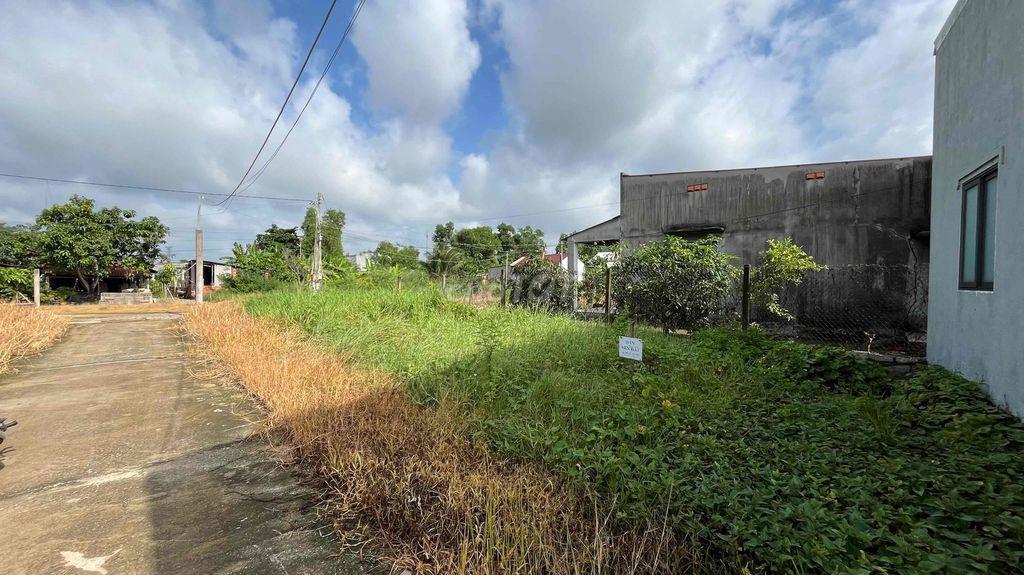 Bán đất Bà Rịa 99,5m2, hẻm QL51