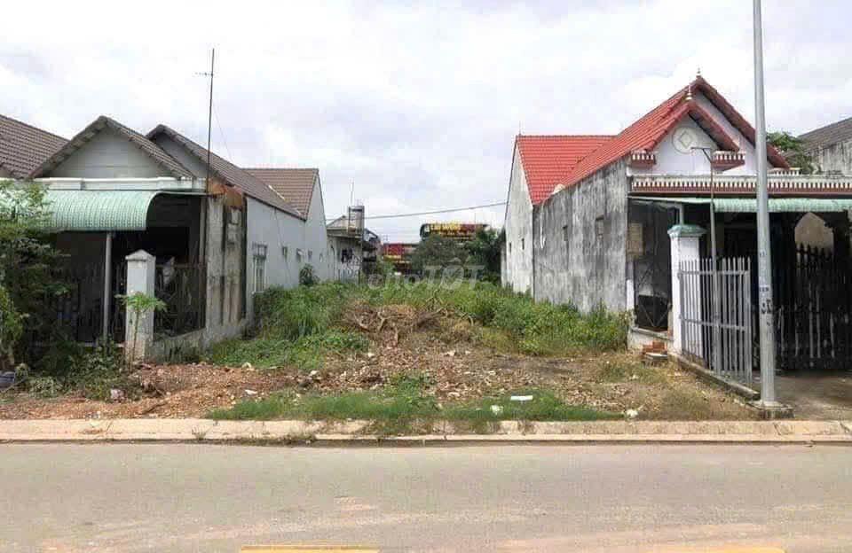 kẹt tiềm bán đất lỗ