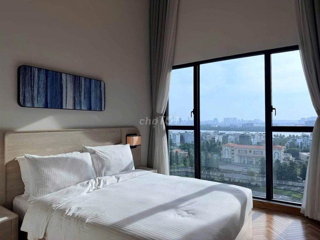 Căn 2 phòng ngủ 2 WC tòa Somerest, Giá đúng thị trường.