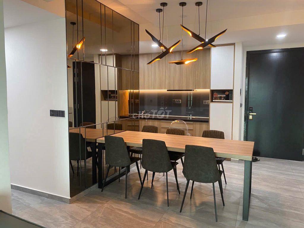 Căn 2 phòng ngủ 2 WC tòa Somerest, Giá đúng thị trường.