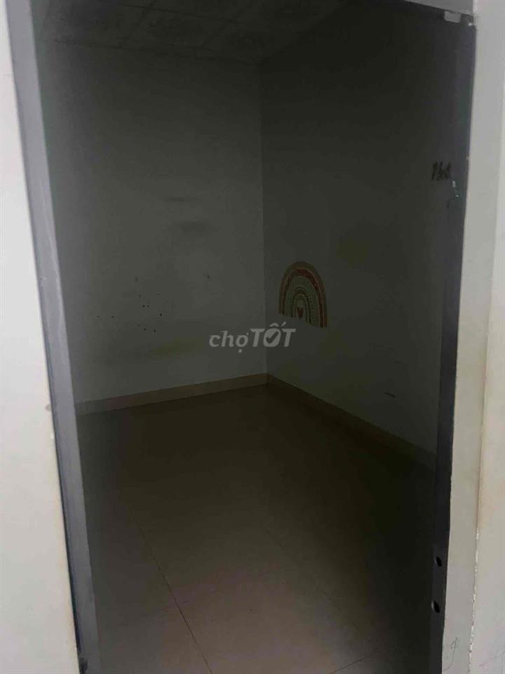 CHO THUÊ NHÀ - MẶT TIỀN ĐƯỜNG A MÍ ĐOAN - SÁT ĐƯỜNG AMA KHÊ