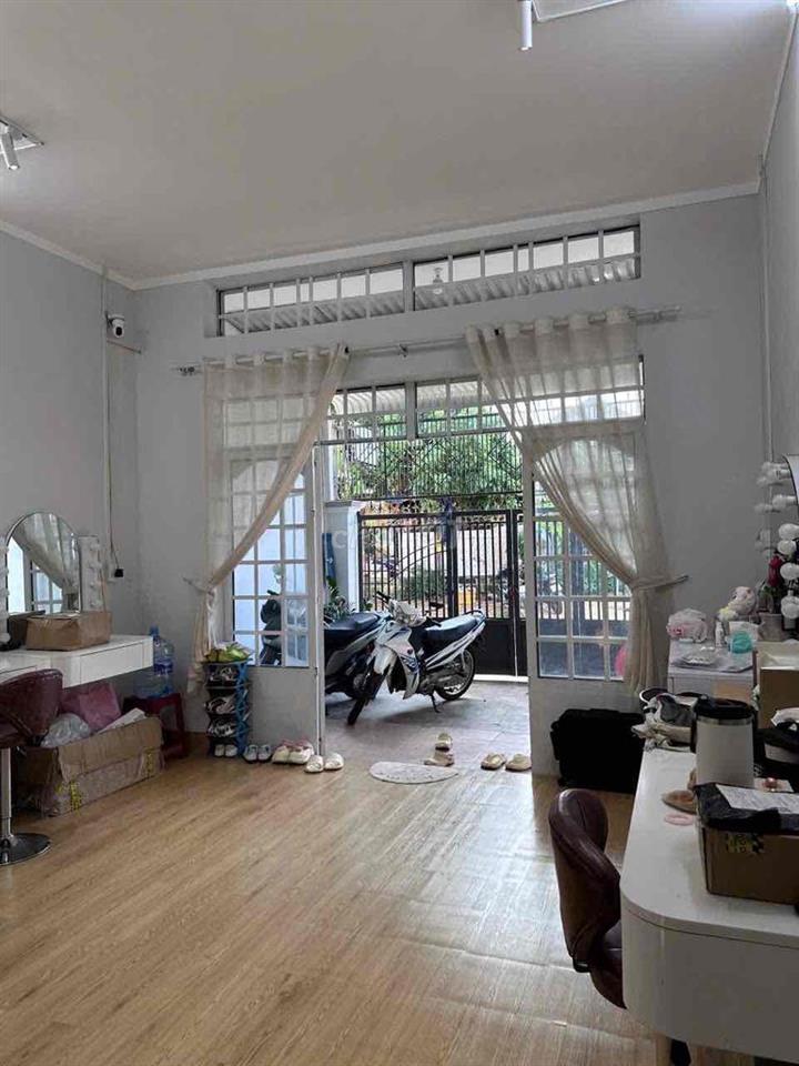 NHÀ MẶT TIỀN ĐINH CÔNG TRÁNG
