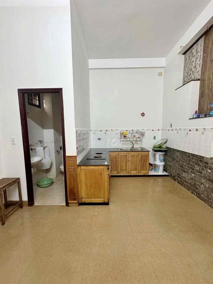 NHÀ MẶT TIỀN ĐƯỜNG GIÁP HẢI