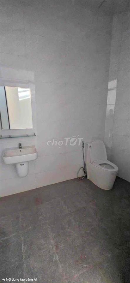 NHÀ XÂY MỚI 100% - HẺM 327 Y MOAN