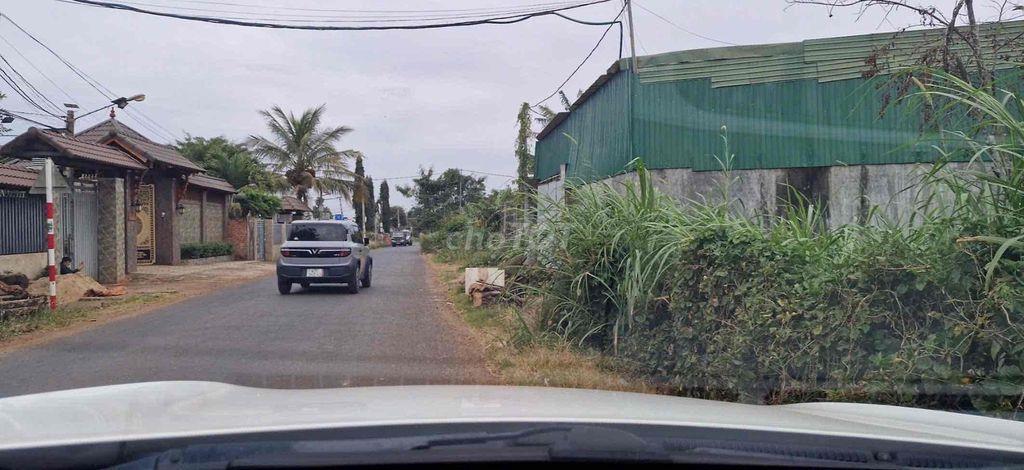 THUÊ KHO, XƯỞNG - SAU CHỢ PHẠM NGŨ LÃO - CÁCH VÀI ĐAI 10/3 CHỈ 300m
