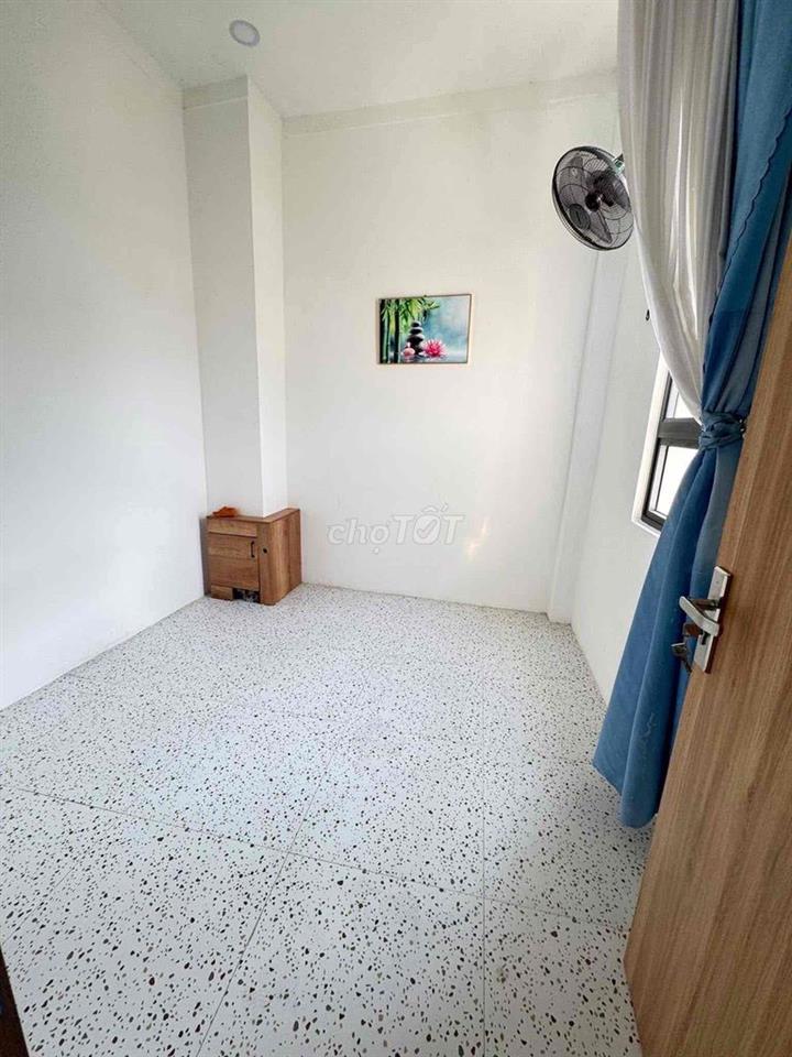 CHO THUÊ NHÀ HẺM TRẦN HƯNG ĐẠO