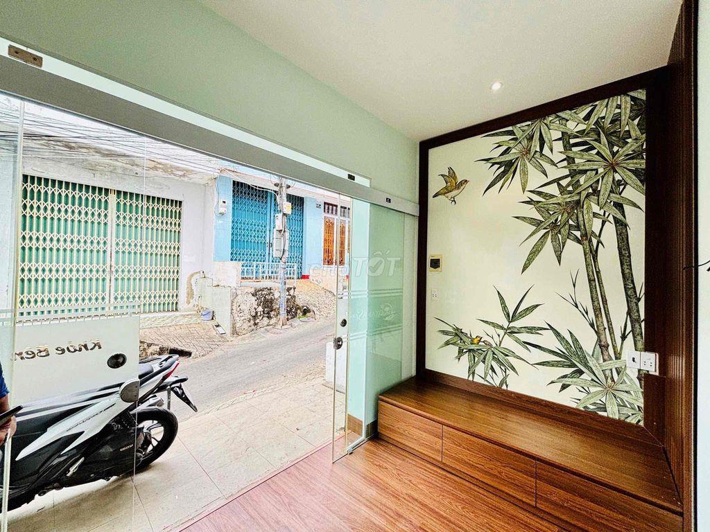 CHO THUÊ NHÀ - HẺM 105 LÊ HỒNG PHONG