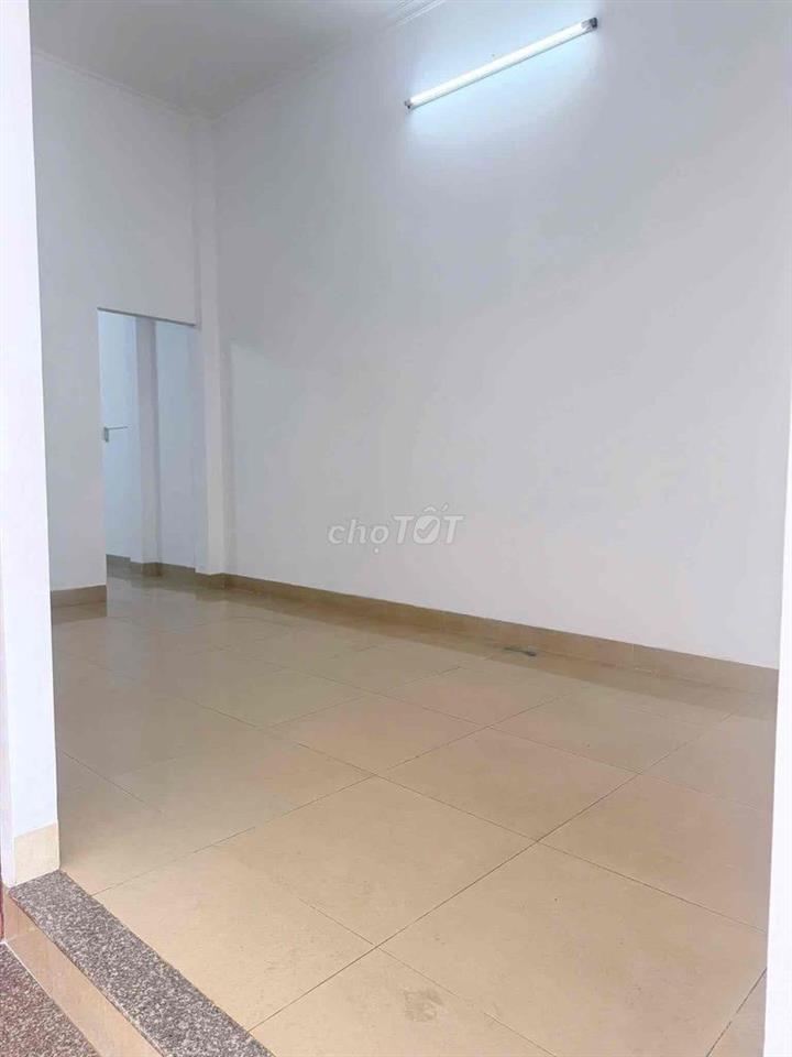 CHO THUÊ NHÀ MẶT TIỀN SỐ 197 Y MOAN