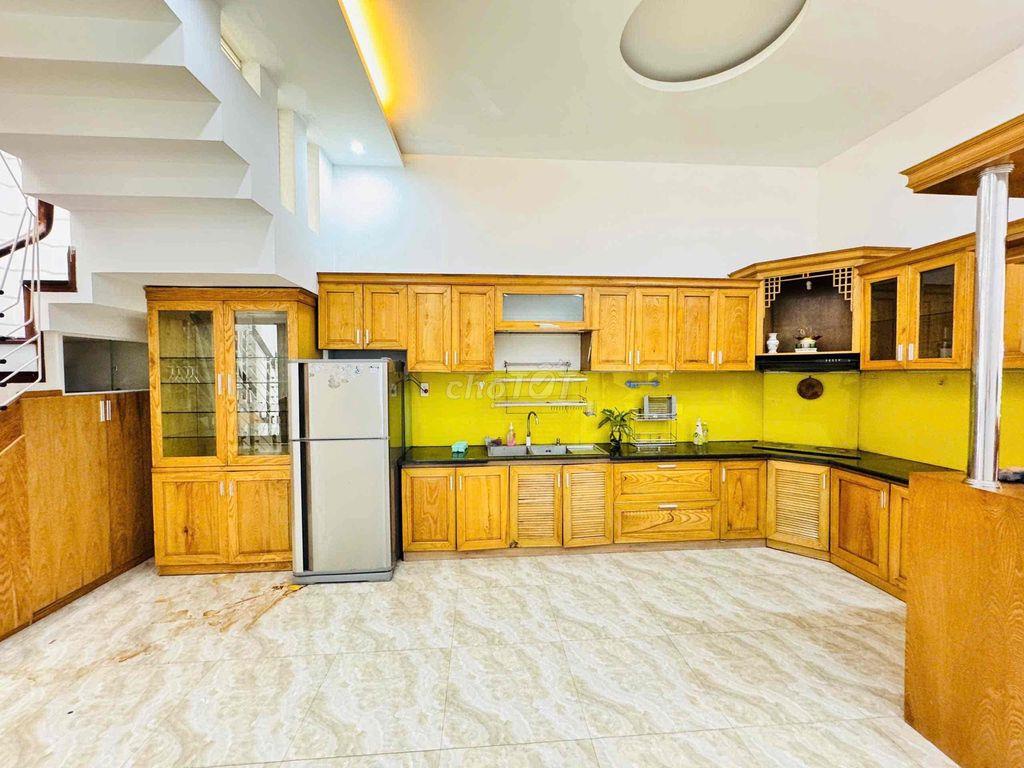 CHO THUÊ NHÀ MẶT TIỀN CAO XUÂN HUY