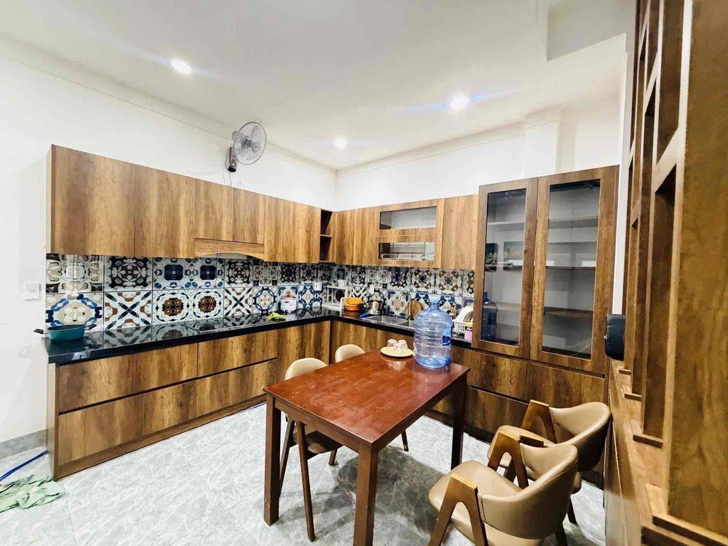 CHO THUÊ NHÀ XÂY MỚI HẺM 473 Y MOAN - FULL NỘI THẤT CAO CẤP
