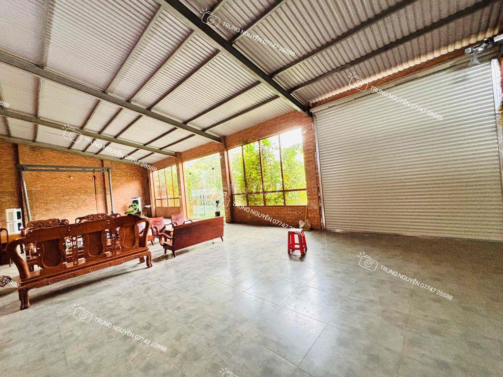 CHO THUÊ NHÀ VƯỜN RỘNG HƠN 2000m2 - Có 5 phòng ngủ khép kín, xây mới
