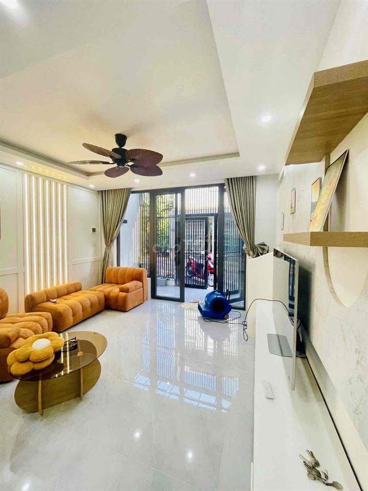 CHO THUÊ NHÀ HẺM AMA KHÊ. NHÀ XÂY MỚI 100%. CÓ NỘI THẤT